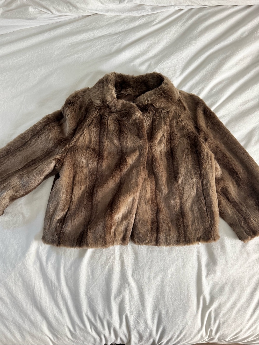 INC INTERNATIONAL CONCEPTS PETITE Size Large Women's Faux Fur Coat Jacket
